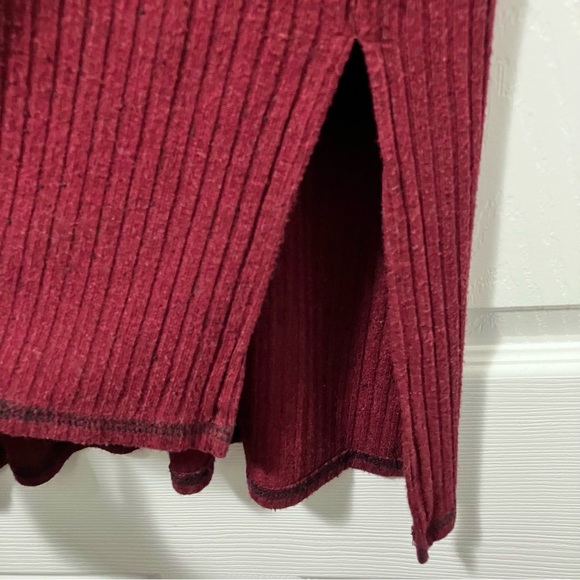⭐️2/$20⭐️ Streetwear Society burgundy tunic, short-sleeved, size XL - Picture 4 of 8